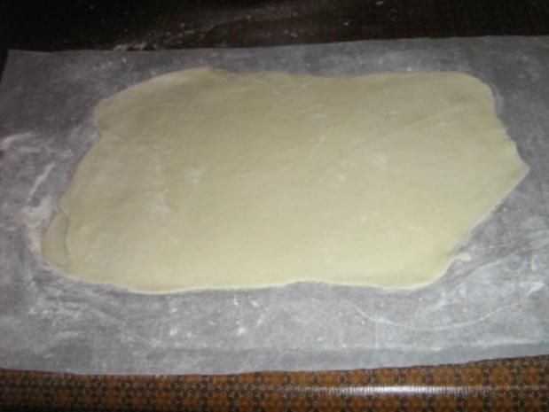 Blätterteigröllchen mit Schinken und Käse - Rezept - kochbar.de