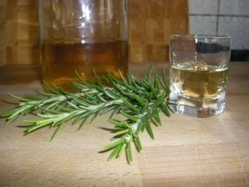 Rosmarinschnaps - Rezept