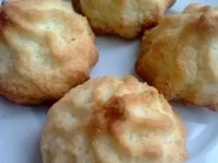 Rezept: Kokosbusserln Kokosbusserln - Rezept