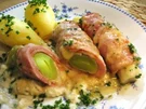 Rezept: Schinkenröllchen in Käsesoße Schinkenröllchen in Käsesoße - Rezept