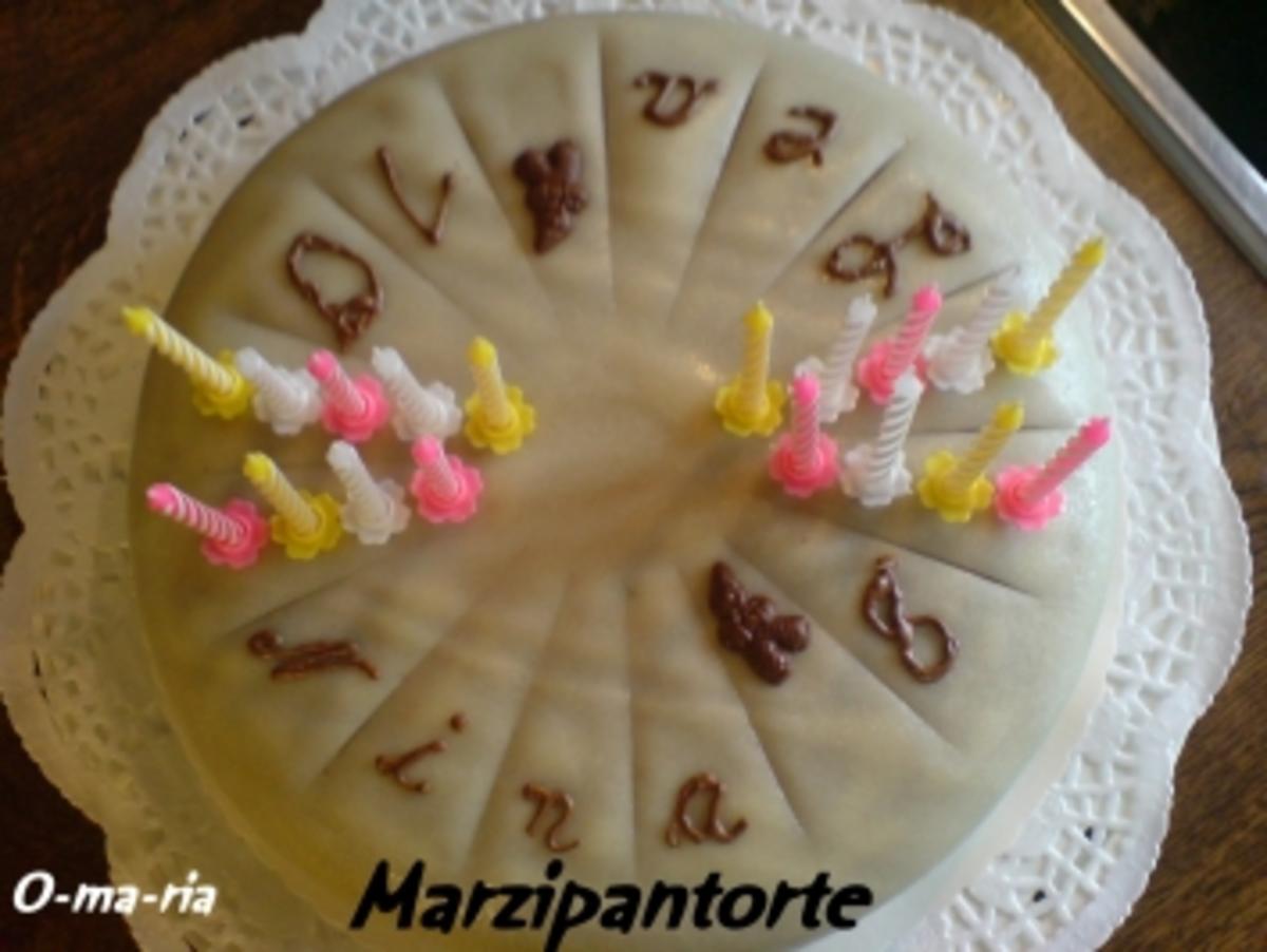 Bilder für Kuchen Marzipantorte mit Mandelkern und Choco-Creme - Rezept