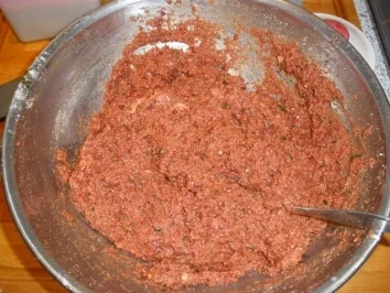 Rezept: Suppeneinlage - Leberknödel Bild Nr. 3 Suppeneinlage - Leberknödel - Rezept - Bild Nr. 3