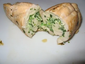 Rezept: Gefülltte Hühnerkräuterbrust Gefülltte Hühnerkräuterbrust - Rezept