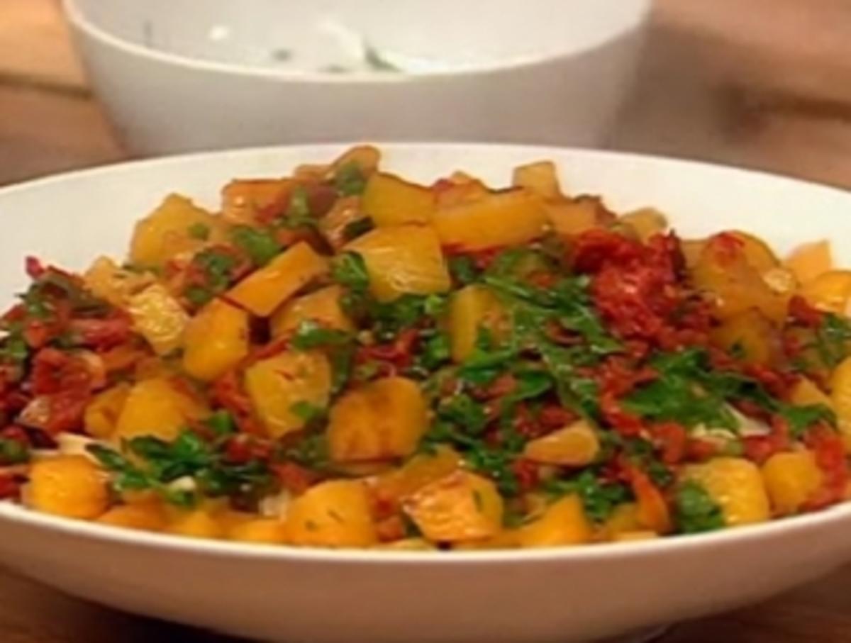 Spaghetti mit Kartoffeln und sonnengetrockneten Tomaten - Rezept ...