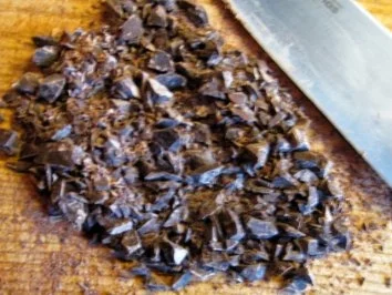 Rodonkuchen mit Schokolade und Aprikosenhälften - Rezept - Bild Nr. 2