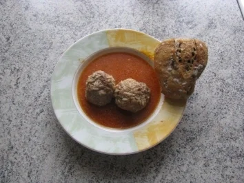 Rezept: Mexikanische Tomatensuppe Mexikanische Tomatensuppe - Rezept