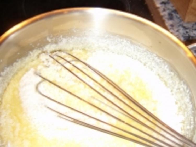 Ananaskuchen mit Kokoshaube - einfach - 338 kcal/100g