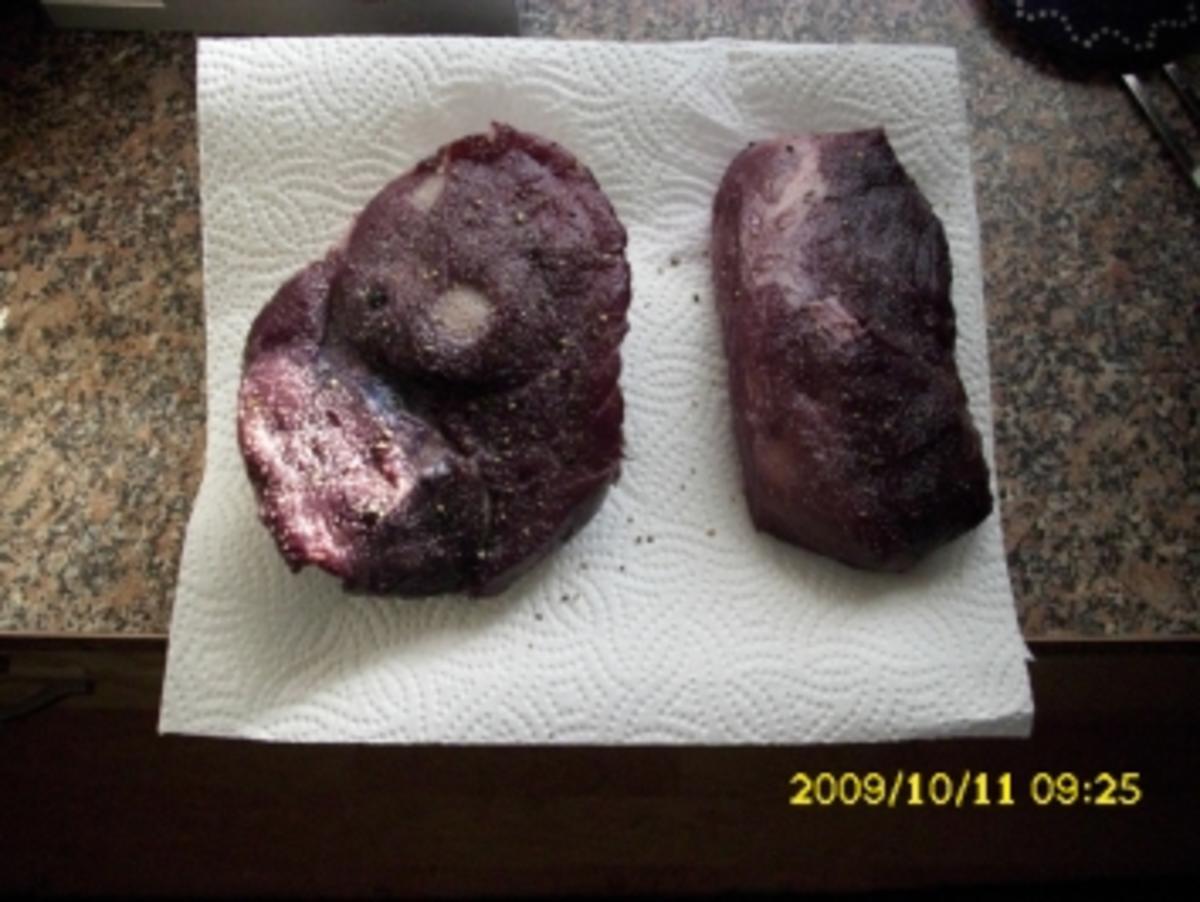 Fleisch: Schwindelbraten mit violetten Möhren und Salzkartoffeln - Rezept - Bild Nr. 2