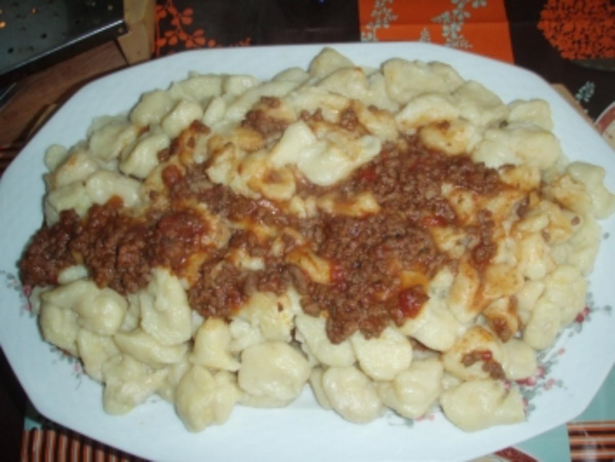 Bilder für Kartoffel - Gnocchi mit Bolognese - Sauce - Rezept