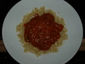 Farfalle mit frischen Champignons und Garnelen - Rezept