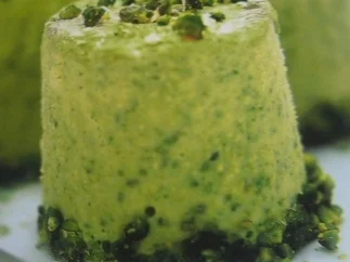 Dessert --- Pistaziencreme geeist - Rezept