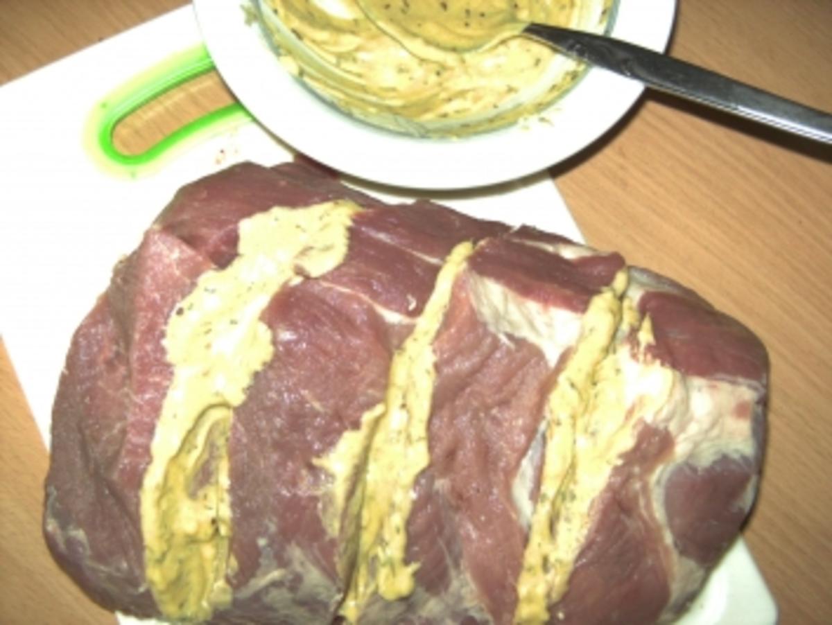 Fleisch: Schweinebraten mit Senfkruste und  Blumenkohl-Gratin - Rezept - Bild Nr. 4