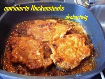 Hauptgericht~Marinierte Nackensteaks mit Beilage - Rezept - Bild Nr. 3