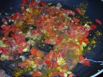 Rezept: Pesto: Tomaten-Pesto mit Avocado Bild Nr. 6 Pesto: Tomaten-Pesto mit Avocado - Rezept - Bild Nr. 6