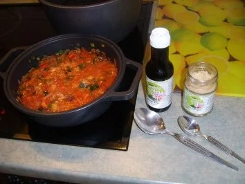 Rezept: Nam Pla Suppe an Rotkohlbrühe mit Thunfisch Bild Nr. 9 Nam Pla Suppe an Rotkohlbrühe mit Thunfisch - Rezept - Bild Nr. 9