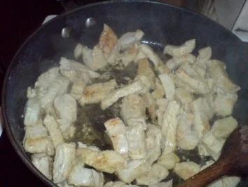 Rezept: Putengeschnetzeltes Bild Nr. 6 Putengeschnetzeltes - Rezept - Bild Nr. 6