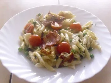 Nudel--Gorgonzola-Pfanne - Rezept