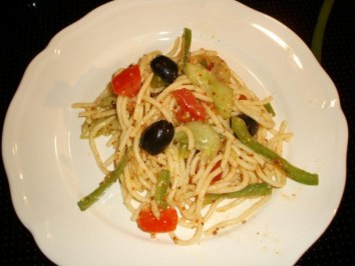 Spaghetti-Salat mediterran - Rezept - Bild Nr. 5