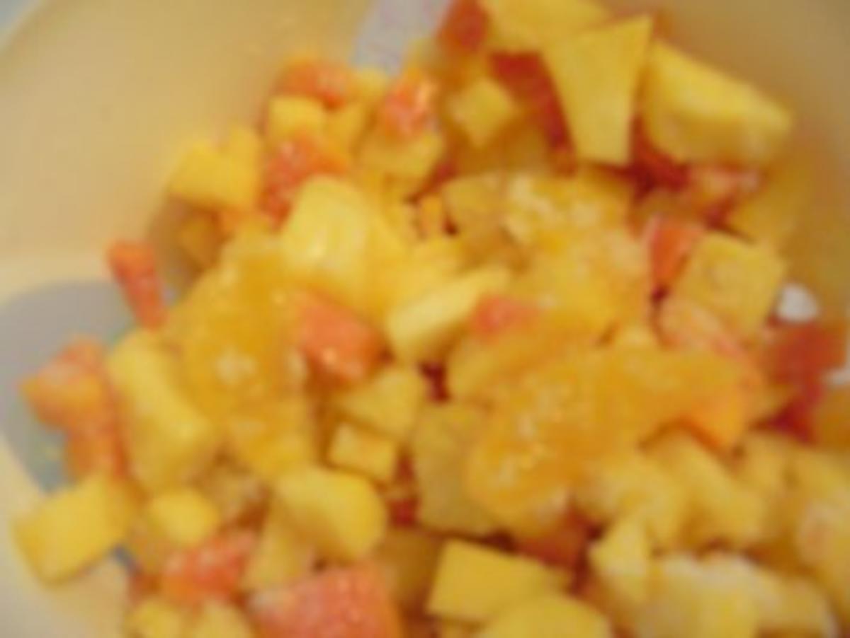 Fruchtsalat mit Ananas frisch und Papaya frisch - Rezept mit Bild ...