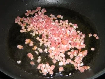 Rezept: Fischfilet auf Bratkartoffeln unter einer Senf-Käse-Kruste Bild Nr. 4 Fischfilet auf Bratkartoffeln unter einer Senf-Käse-Kruste - Rezept - Bild Nr. 4