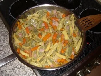 Maultaschen im Gemüsebeet - Rezept