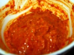 Walnuss-Brotaufstrich, pikant - Rezept