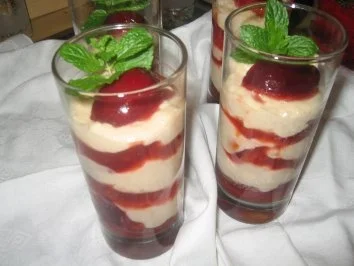 Dessert: Ein Jahr Kochbar!!! Ein Dessert für meine Freunde!!! Viele Gläser...:-))) - Rezept - Bild Nr. 5