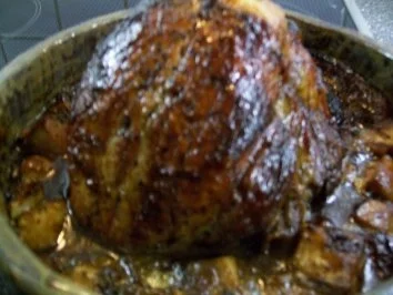 Rezept: lackierter Ofenbraten mit Dörrobst im Thymianduft Bild Nr. 6 lackierter Ofenbraten mit Dörrobst im Thymianduft - Rezept - Bild Nr. 6