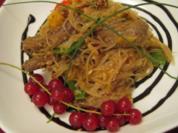 Glasnudelsalat mit Rinderfiletstreifen - Rezept