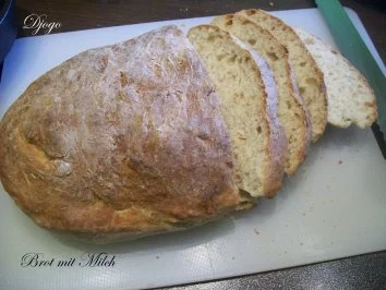 Brot mit Milch - Rezept