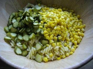 Pikanter Nudelsalat - Rezept - Bild Nr. 4