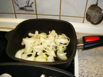 Rezept: Puten-Champignons-Käse-Pfanne Bild Nr. 5 Puten-Champignons-Käse-Pfanne - Rezept - Bild Nr. 5