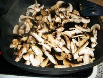 Rezept: Puten-Champignons-Käse-Pfanne Bild Nr. 6 Puten-Champignons-Käse-Pfanne - Rezept - Bild Nr. 6