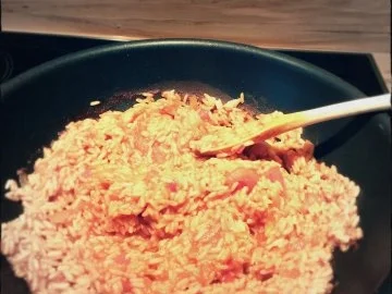 Rezept: Thunfisch-Tomaten-Reis-Pfanne Bild Nr. 7 Thunfisch-Tomaten-Reis-Pfanne - Rezept - Bild Nr. 7