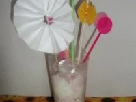 Rezept: Gestreifter Eis-Cocktail Bild Nr. 3 Gestreifter Eis-Cocktail - Rezept - Bild Nr. 3