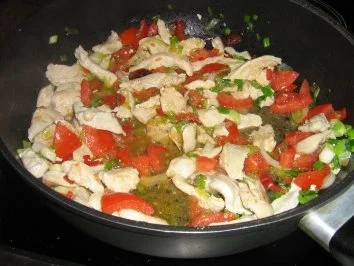 Rezept: Hähnchengeschnetzeltes mit Tomaten-Gorgonzola-Sauce Bild Nr. 5 Hähnchengeschnetzeltes mit Tomaten-Gorgonzola-Sauce - Rezept - Bild Nr. 5