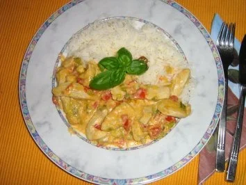 Rezept: Hähnchengeschnetzeltes mit Tomaten-Gorgonzola-Sauce Bild Nr. 8 Hähnchengeschnetzeltes mit Tomaten-Gorgonzola-Sauce - Rezept - Bild Nr. 8