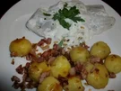 Rezept: Sahne Hering mit Pellkartoffeln und Speck Sahne Hering mit Pellkartoffeln und Speck - Rezept