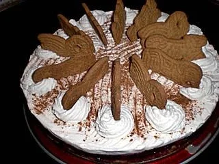 ADVENT: Spekulatius-Kirsch-Torte - Rezept