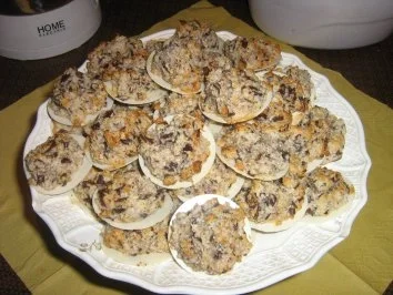 Kokos-Haselnuss-Makronen mit Schoko - Rezept