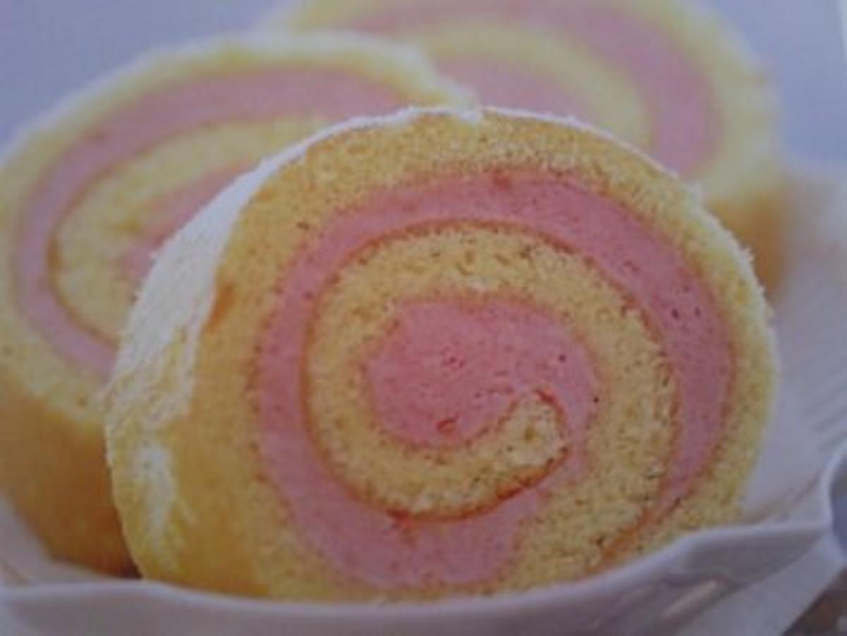 Himbeerroulade Kuchen-Torten - Rezept mit Bild - kochbar.de