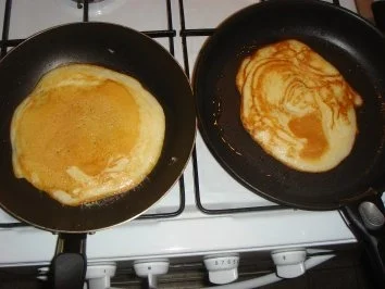 Rezept: Pfannekuchen Bild Nr. 4 Pfannekuchen - Rezept - Bild Nr. 4