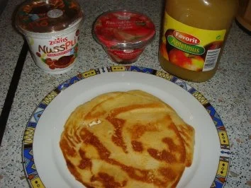 Rezept: Pfannekuchen Bild Nr. 6 Pfannekuchen - Rezept - Bild Nr. 6