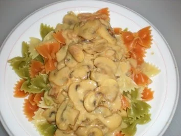 Rezept: NUDELN: Champignon-Gorgonzola-Pasta NUDELN: Champignon-Gorgonzola-Pasta - Rezept