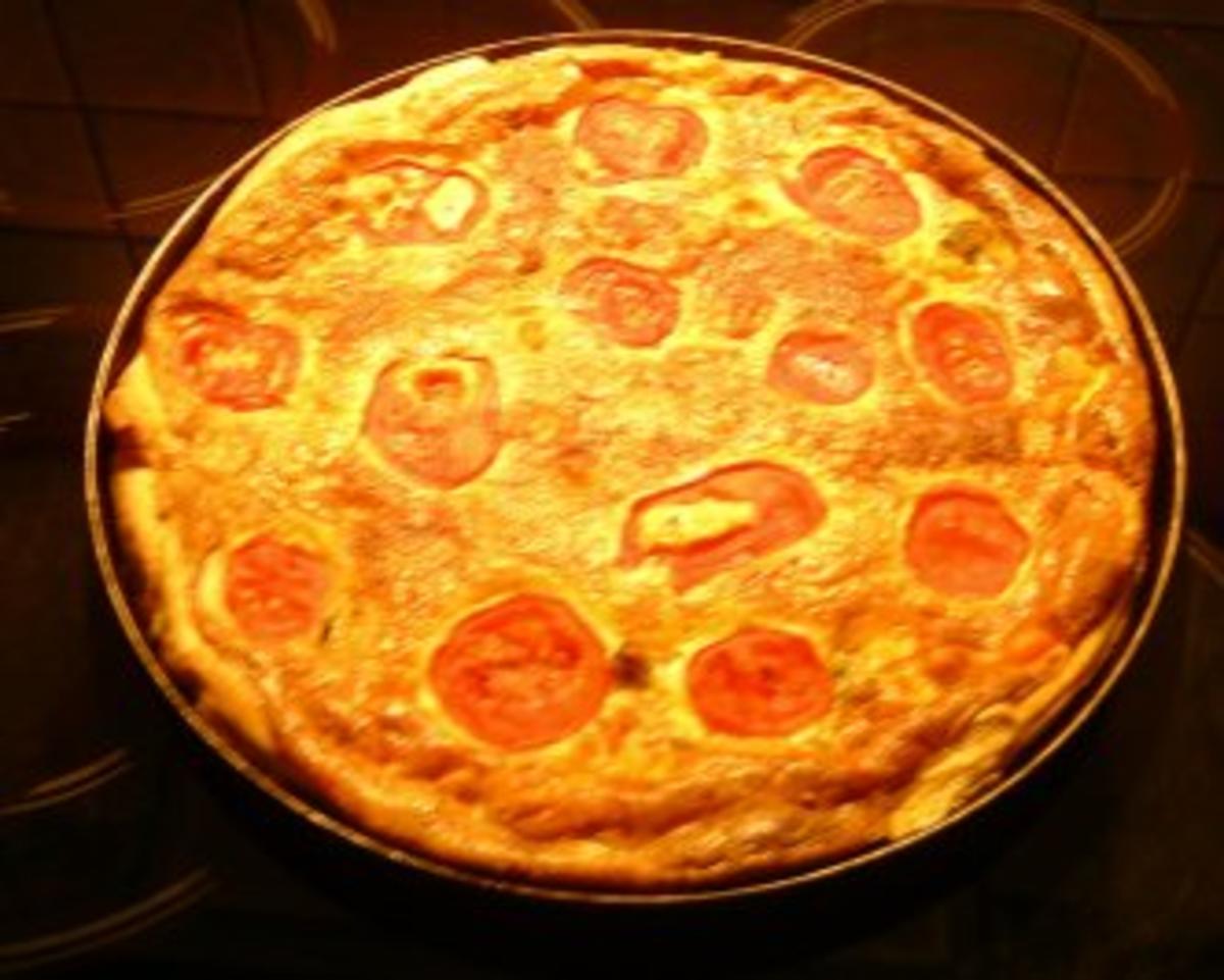 Schnelle Blätterteig Quiche mit Frischkäse und Krabben - Rezept ...