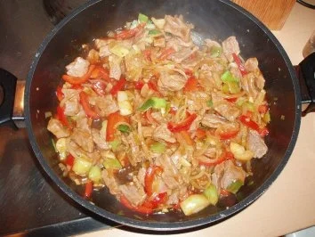 Rezept: Rindfleisch-Nudel-Pfanne Bild Nr. 3 Rindfleisch-Nudel-Pfanne - Rezept - Bild Nr. 3