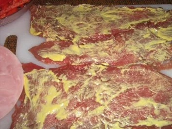 Hack-Kräuter-Rouladen in Paprikasauce an Gnocchis - Rezept - Bild Nr. 5