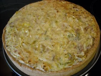 Zwiebelkuchen mit Thunfisch - Rezept