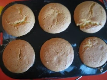 Rezept: Muffin mit Butter Sahne Trüffel Bild Nr. 5 Muffin mit Butter Sahne Trüffel - Rezept - Bild Nr. 5