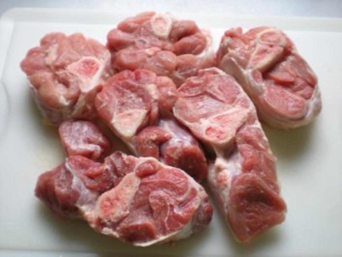 FLEISCH: Ossobuco von Schweinshaxe - Rezept - kochbar.de